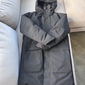 Lululemon Cold City Parka